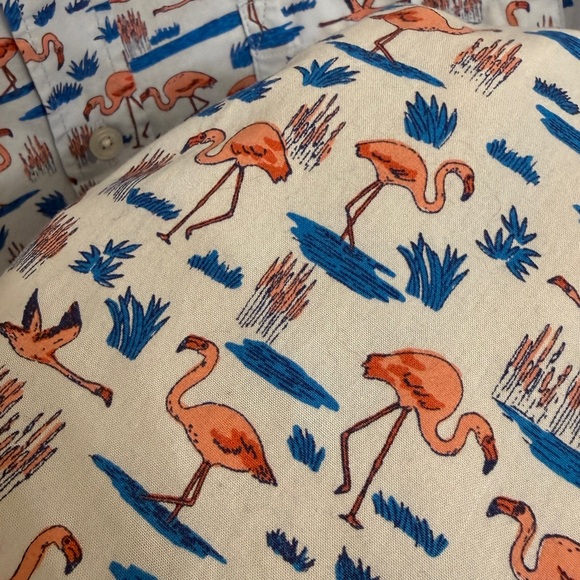 NWT J.Crew Men’s Short sleeve Button Down Shirt L Blue Flamingo Print NWT Cotton - Picture 3 of 9